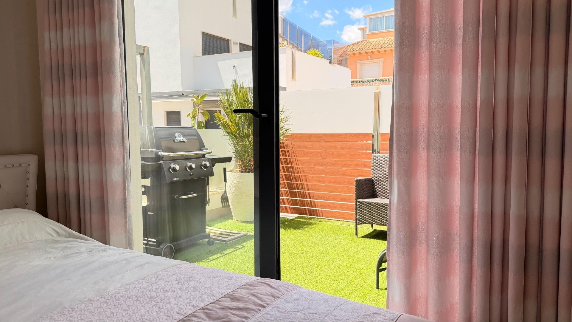 Villa in Torrevieja, Alicante, Spanien 5 Schlafzimmer, 194 m2 Nr. 191647