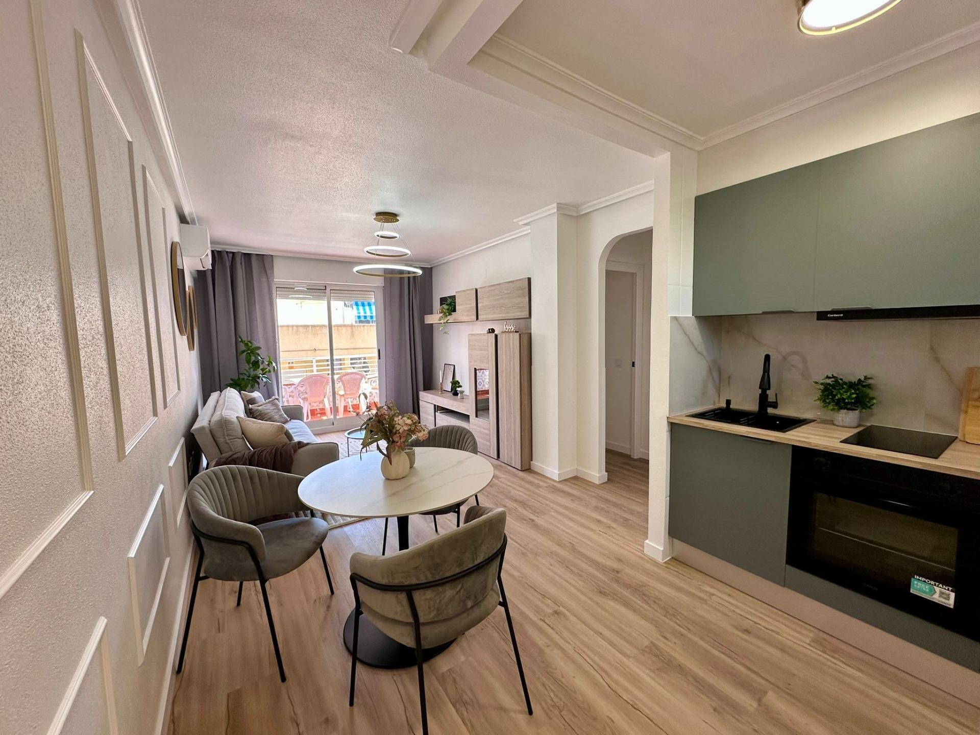 Wohnung in Torrevieja, Alicante, Spanien 2 Schlafzimmer, 55 m2 Nr. 191643