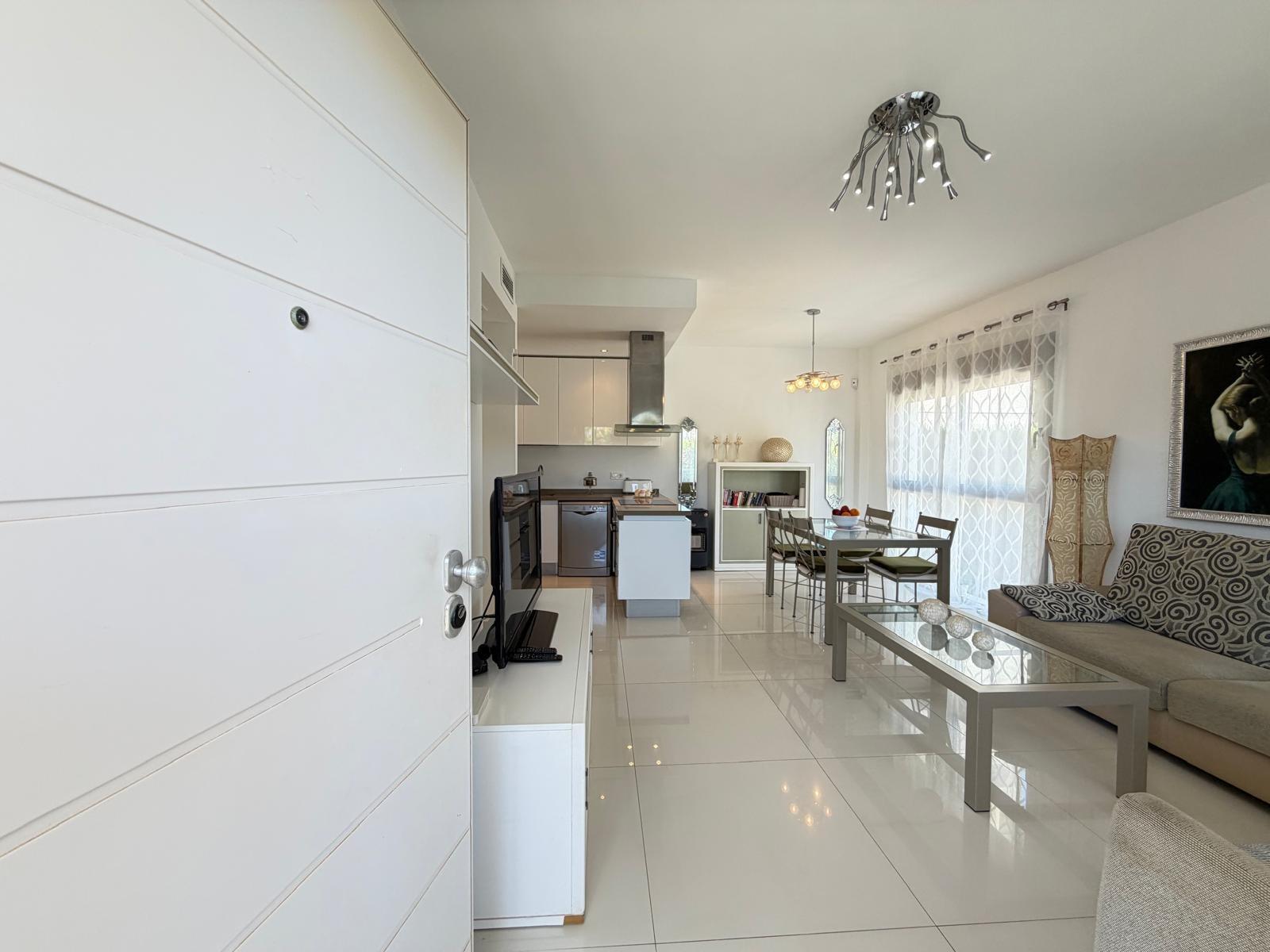 Huvila Alicante, Espanja 4 makuuhuonetta, 129 m2 No. 191642