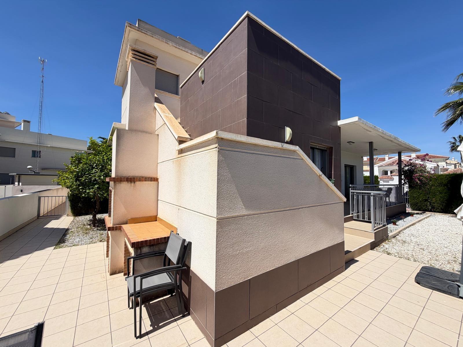 Huvila Alicante, Espanja 4 makuuhuonetta, 129 m2 No. 191642