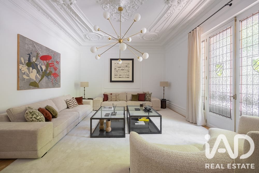 Appartamento a Madrid, Spagna 4 camere da letto, 362 mq. N° 196555