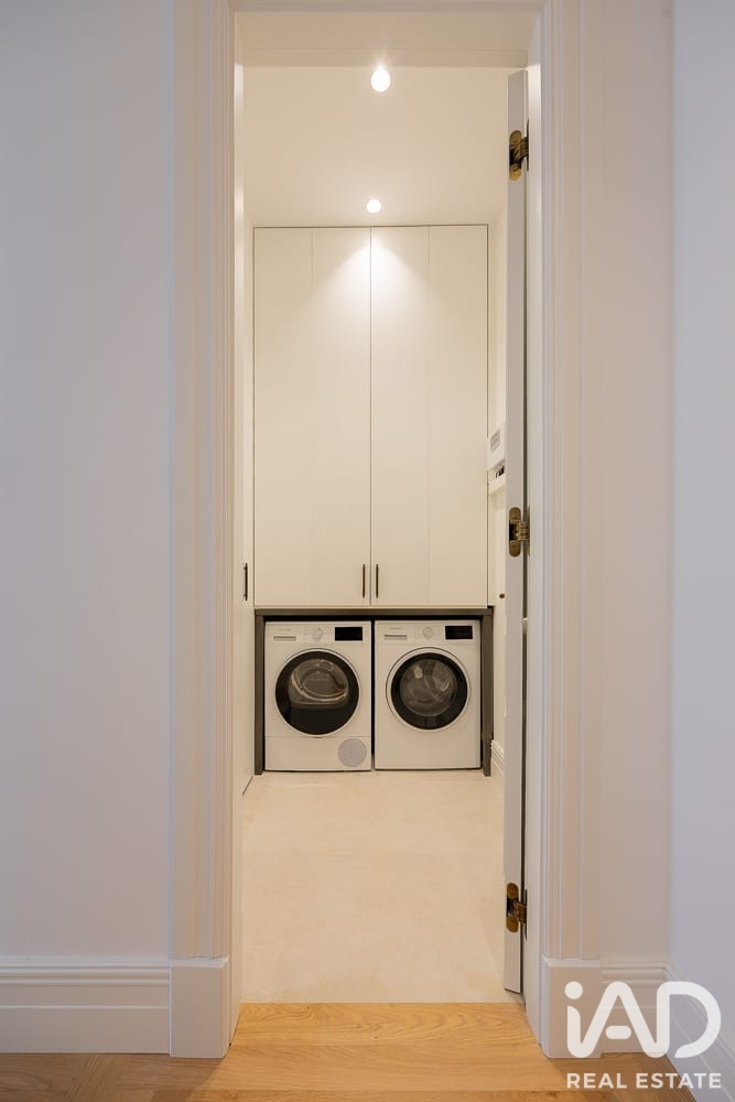 Appartamento a Madrid, Spagna 4 camere da letto, 362 mq. N° 196555