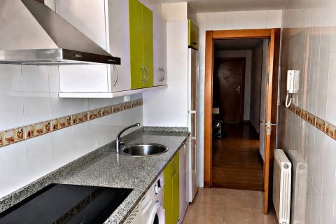 Huoneisto Villaquilambre, Leon, Espanja 2 makuuhuonetta, 75 m2 No. 184777