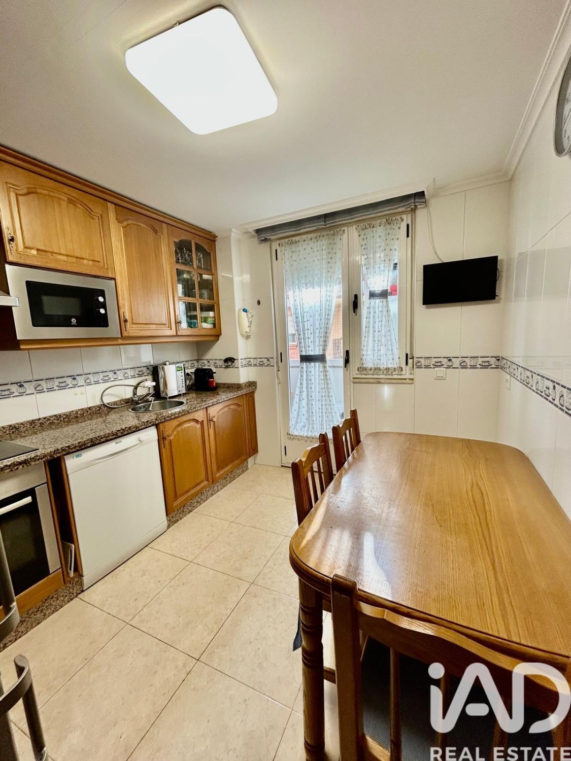Apartment in La Baneza, Leon, Spain 3 bedrooms, 125 sq.m. No. 184781