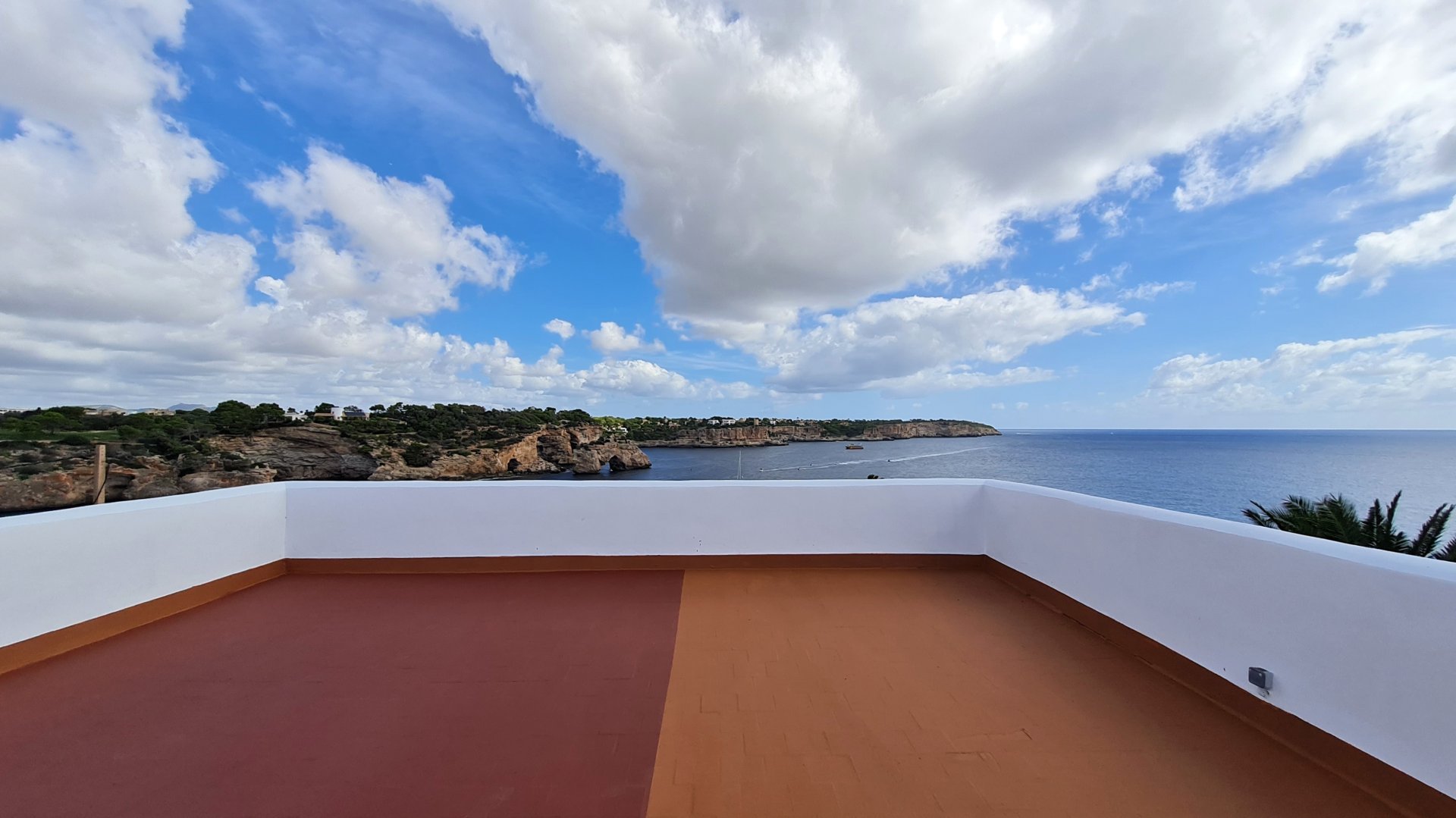 Villa a Cala Llombards, Mallorca, Spagna 5 camere da letto, 210 mq. N° 140279