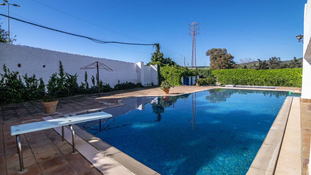 Villa in Guadiaro, Cadiz, Spanien 14 Schlafzimmer, 1183 m2 Nr. 66291