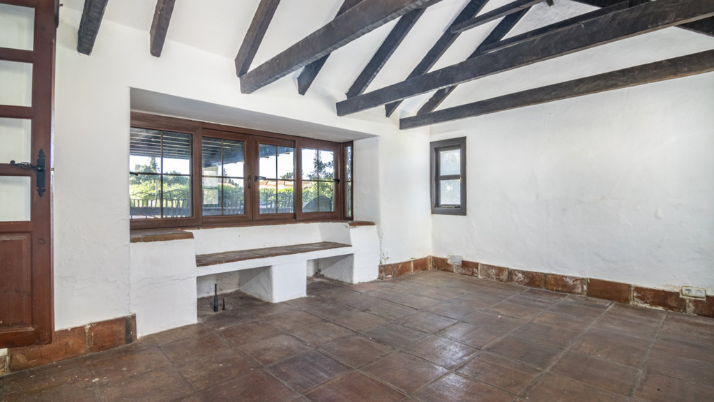 Villa in Guadiaro, Cadiz, Spanien 14 Schlafzimmer, 1183 m2 Nr. 66291