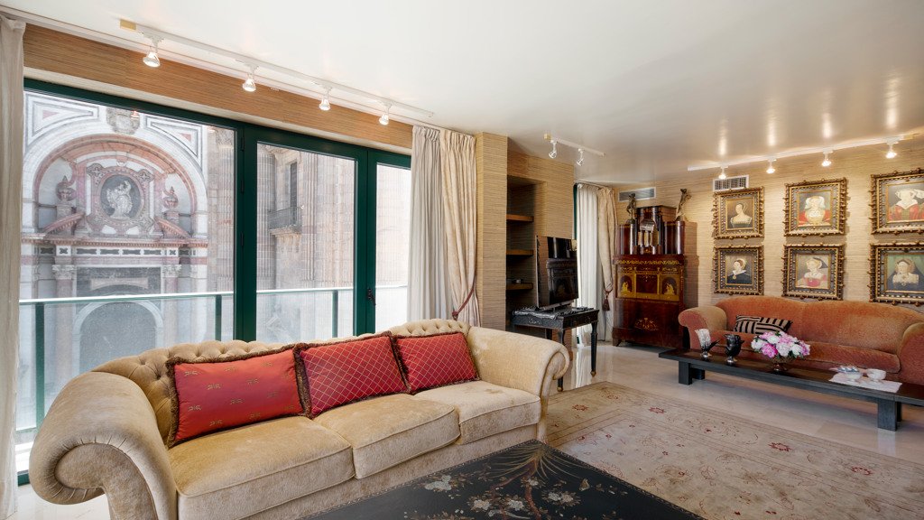 Huoneisto Malaga, Espanja 5 makuuhuonetta, 408 m2 No. 66290