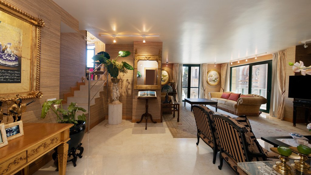 Huoneisto Malaga, Espanja 5 makuuhuonetta, 408 m2 No. 66290