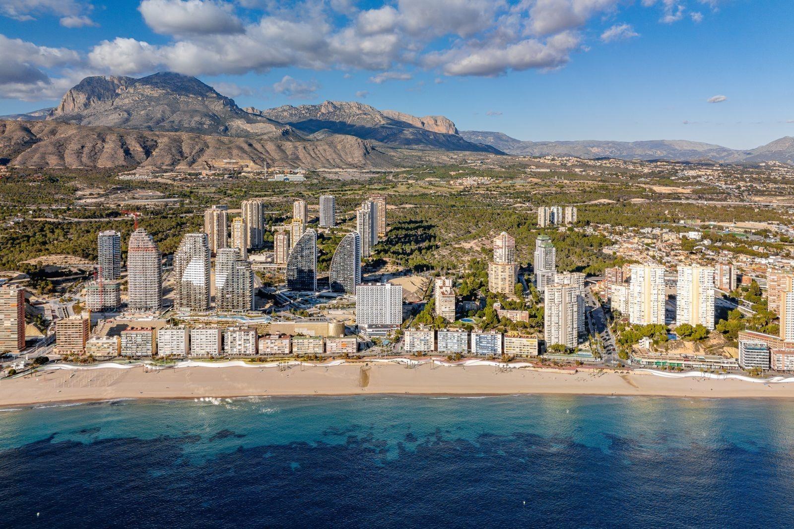 Dzīvoklis Benidorm, Alicante, Spānijā 3 istabas, 180 m2 Nr. 168812