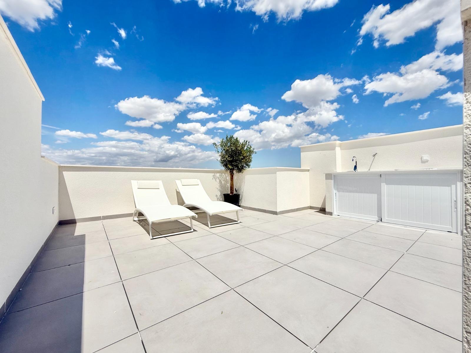 Tvåvåningslägenhet i Cox, Alicante, Spanien 2 sovrum, 81 kvm. Nr. 134694
