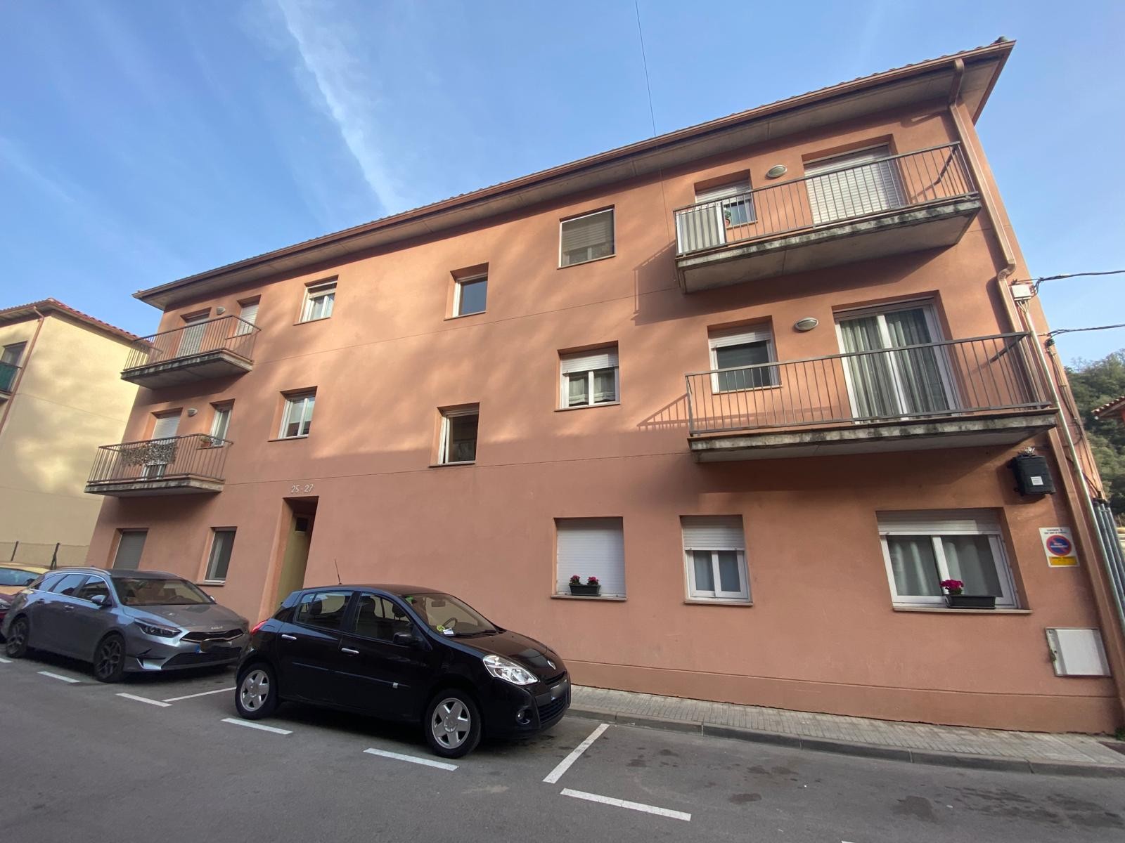 Autotallit Sant Marti de Centelles, Barcelona, Espanja 11 m2 No. 191464