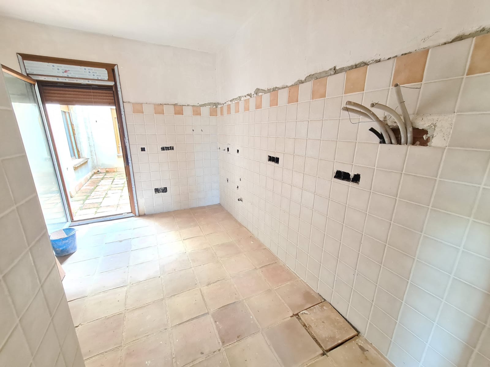 Villa i Los Montesinos, Alicante, Spanien 7 sovrum, 540 kvm. Nr. 74727