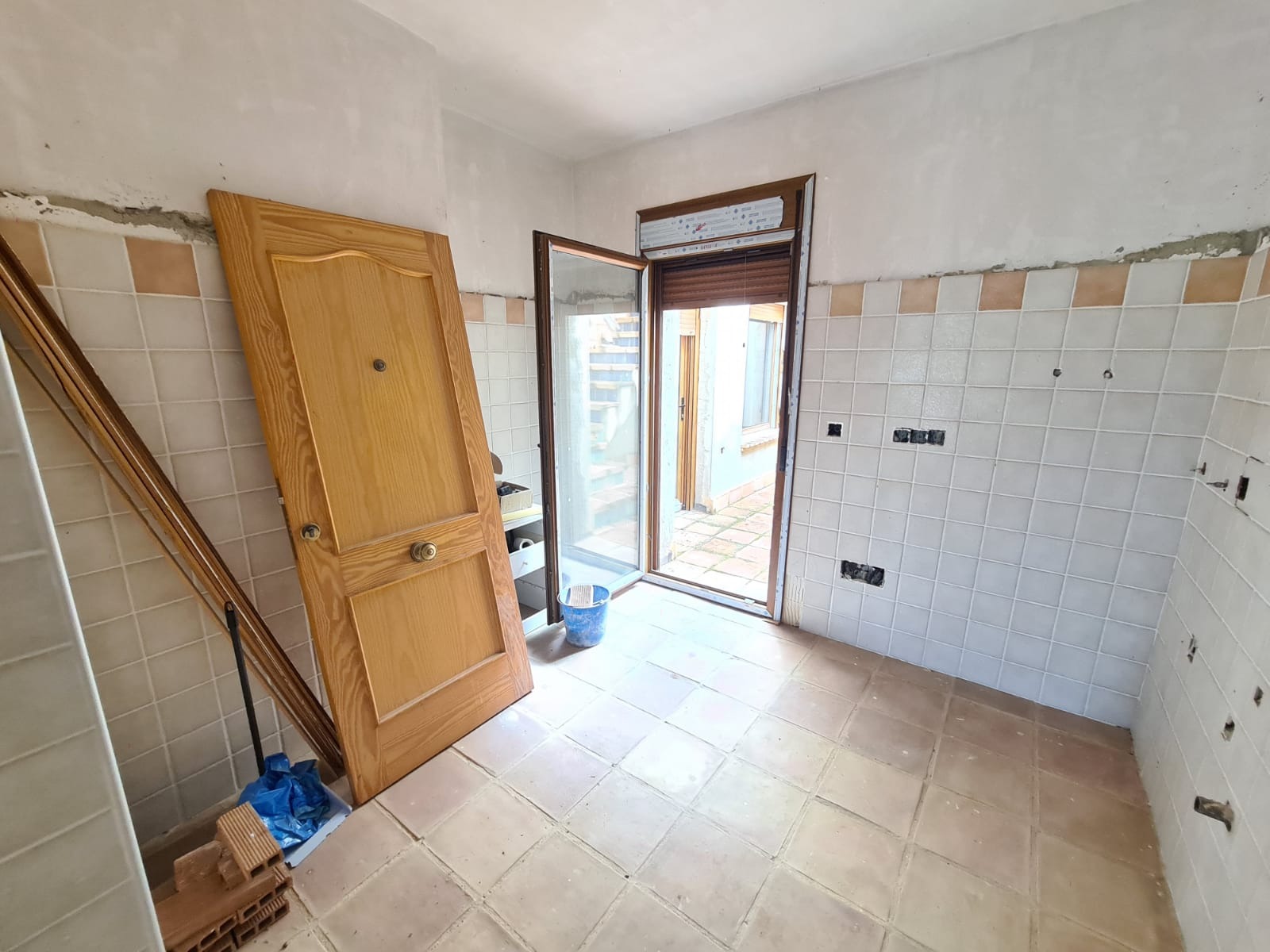 Villa i Los Montesinos, Alicante, Spanien 7 sovrum, 540 kvm. Nr. 74727