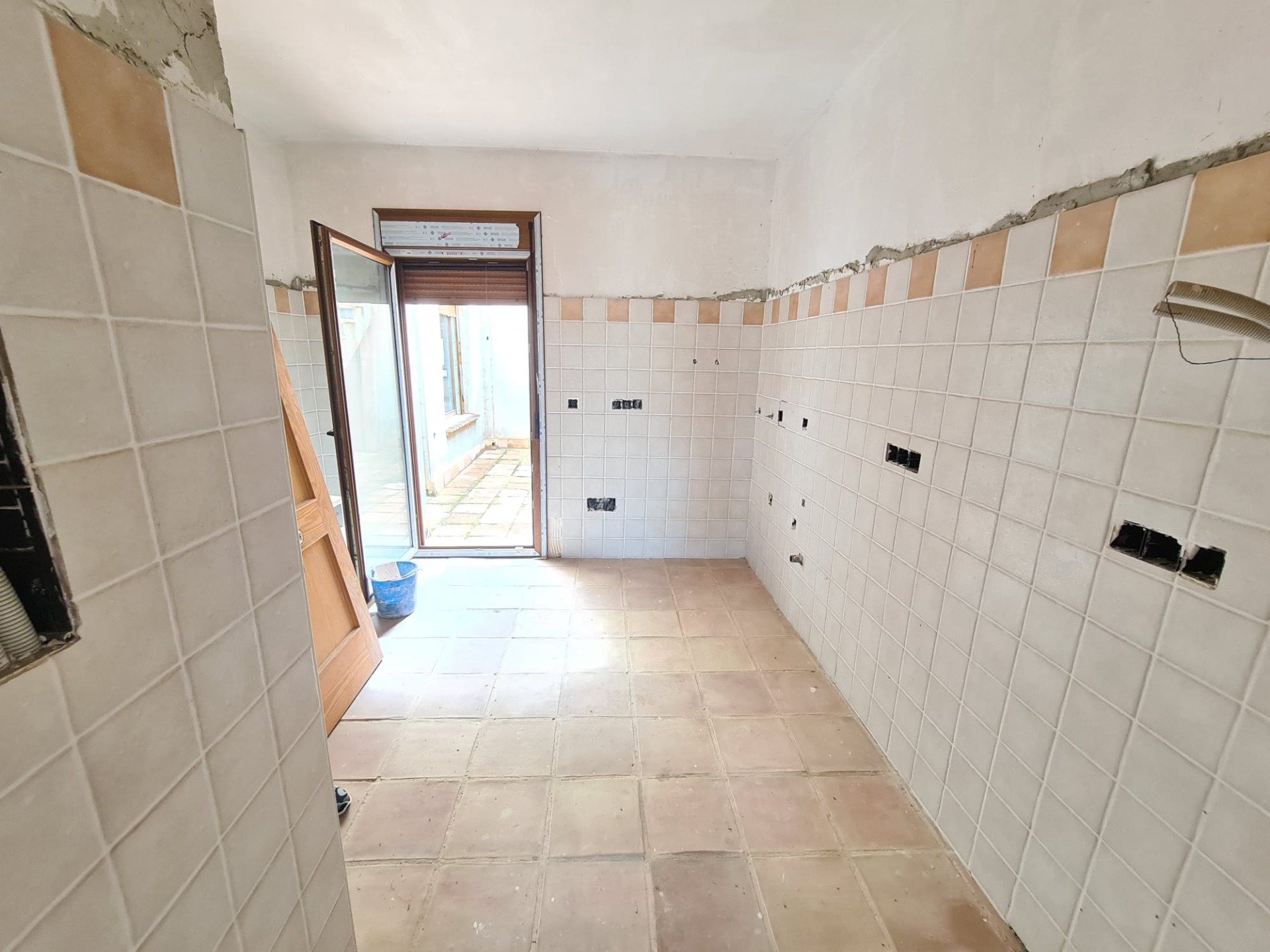 Villa i Los Montesinos, Alicante, Spanien 7 sovrum, 540 kvm. Nr. 74727