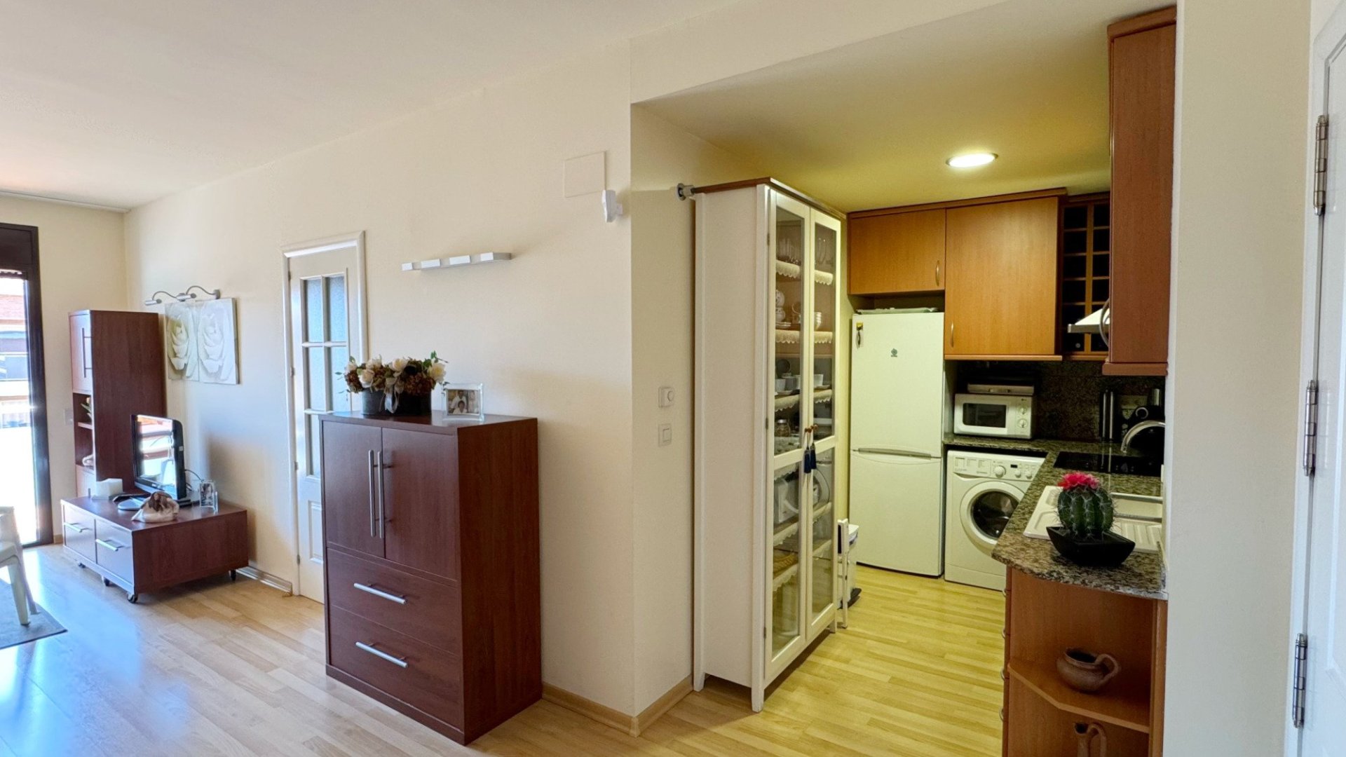 Apartment in Lloret de Mar, Girona, Spain 2 bedrooms, 61 sq.m. No. 181688
