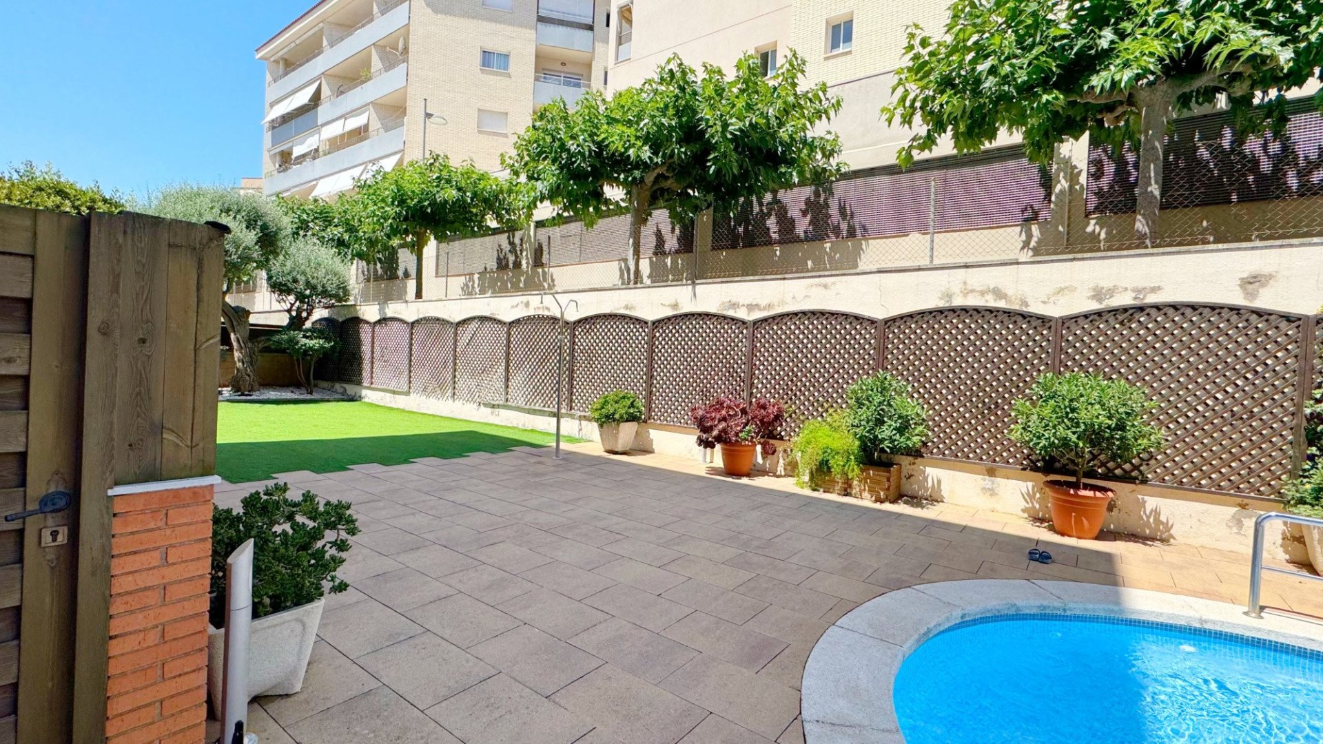 Apartment in Lloret de Mar, Girona, Spain 2 bedrooms, 61 sq.m. No. 181688