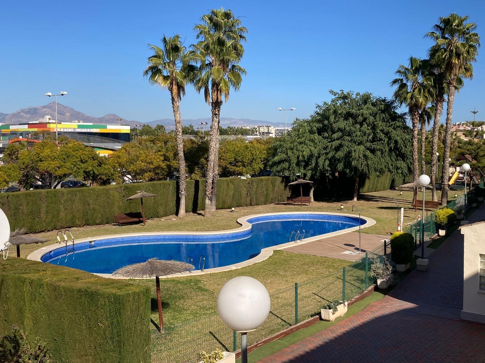 Apartament w Alicante, Hiszpania 5 sypialni, 293 mkw. nr 181683