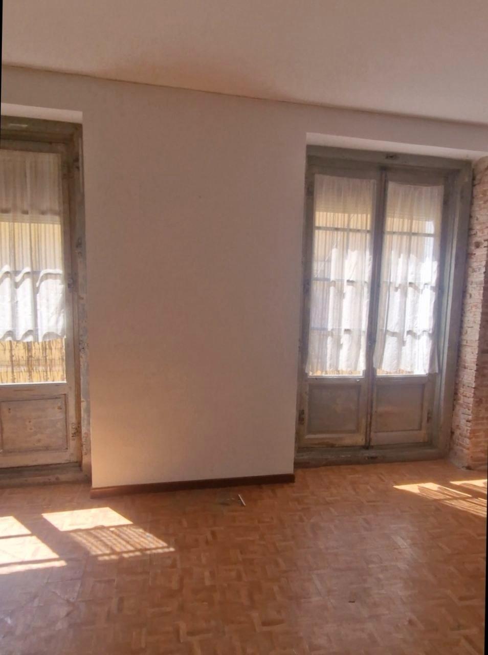 Huoneisto Madrid, Espanja 4 makuuhuonetta, 163 m2 No. 181685