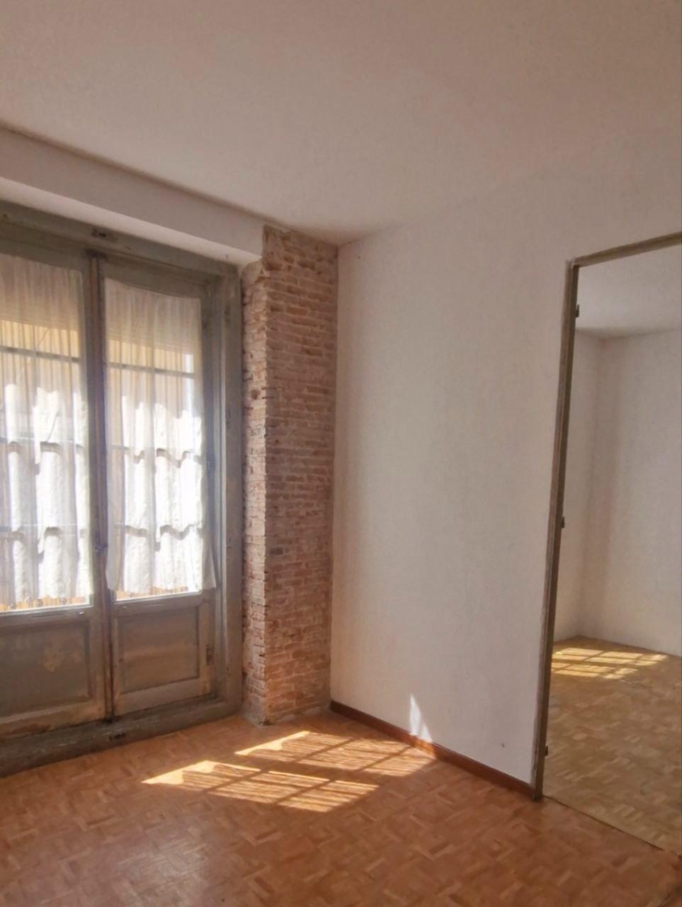 Huoneisto Madrid, Espanja 4 makuuhuonetta, 163 m2 No. 181685