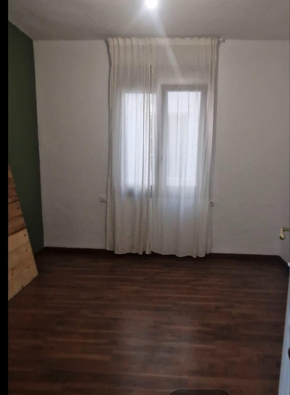 Huoneisto Madrid, Espanja 4 makuuhuonetta, 163 m2 No. 181685