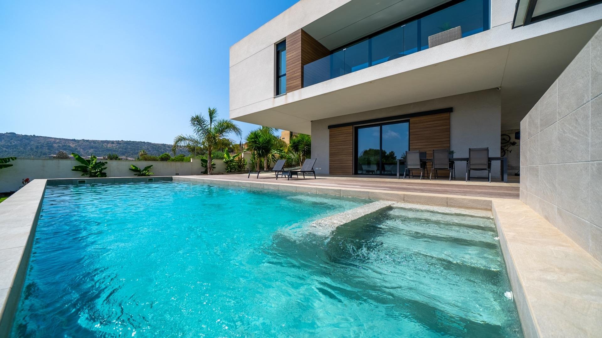 Villa Alicante, Spānijā 5 istabas, 361 m2 Nr. 181684