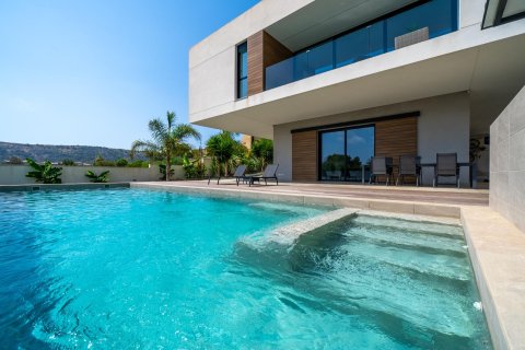 Villa in Alicante, Spain 5 bedrooms, 361 sq.m. No. 181684