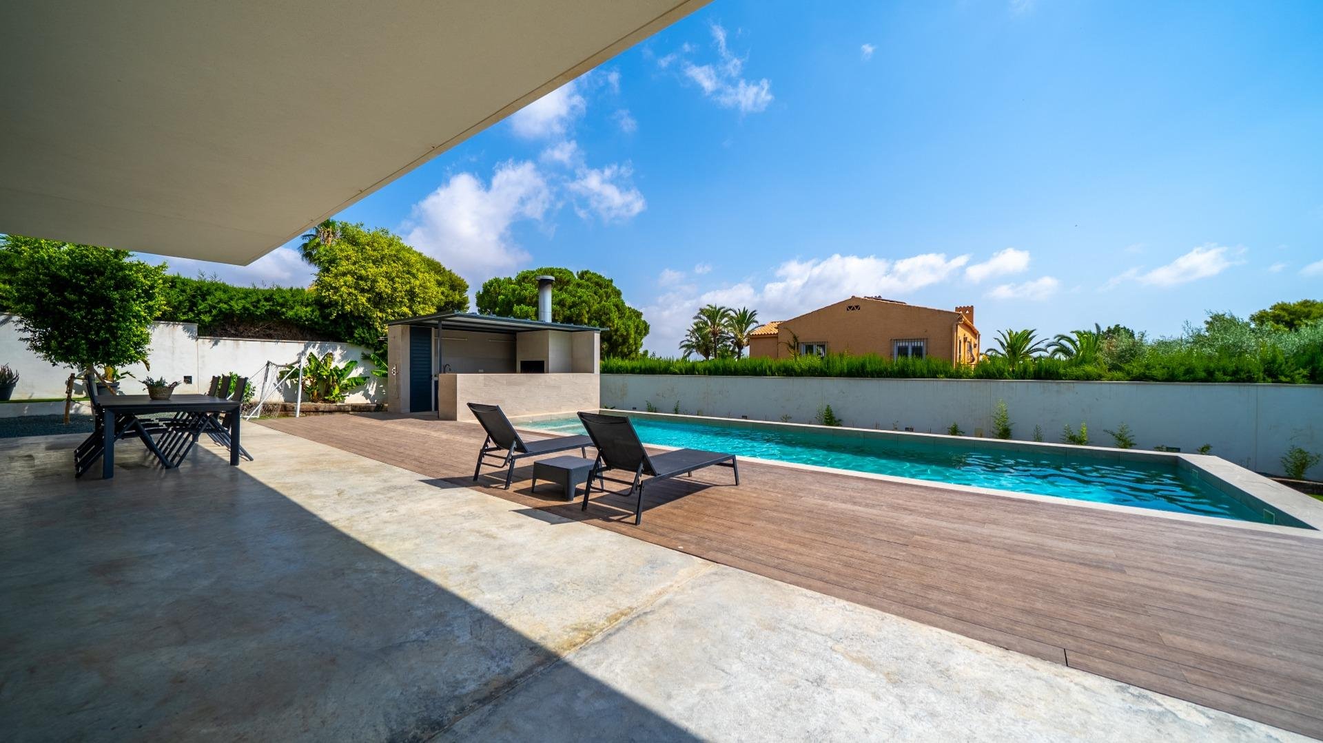 Villa Alicante, Spānijā 5 istabas, 361 m2 Nr. 181684
