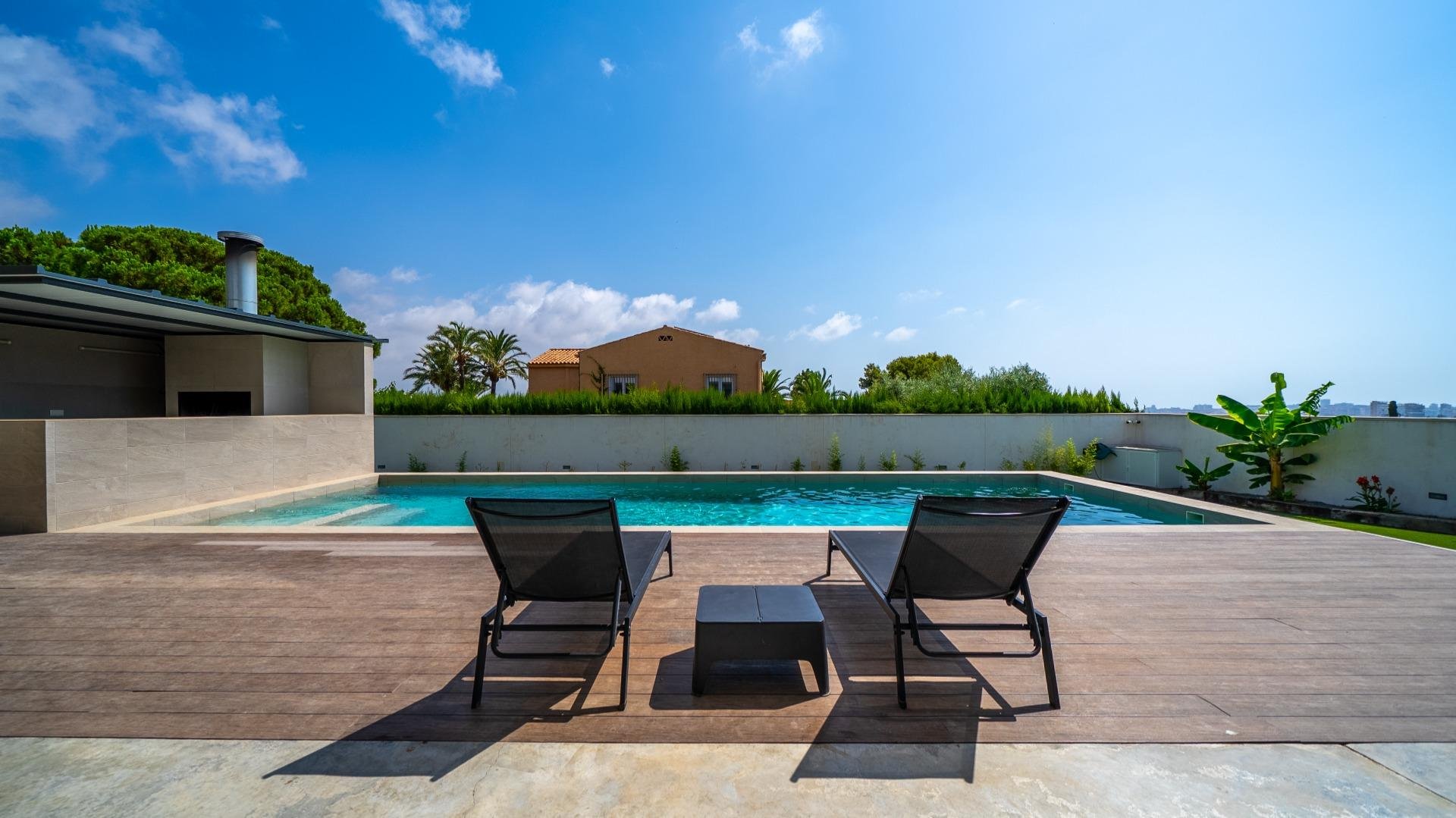 Villa Alicante, Spānijā 5 istabas, 361 m2 Nr. 181684