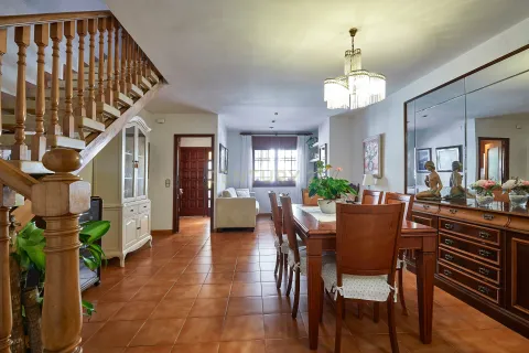 Talo Vilassar de Mar, Barcelona, Espanja 3 makuuhuonetta, 110 m2 No. 167109