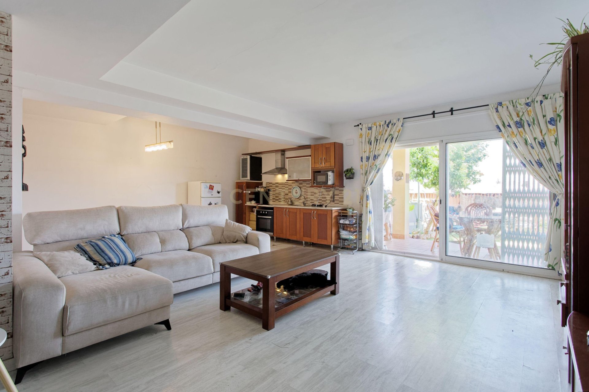 House in Santa Perpetua De Mogoda, Barcelona, Spanien 7 Schlafzimmer, 307 m2 Nr. 167106
