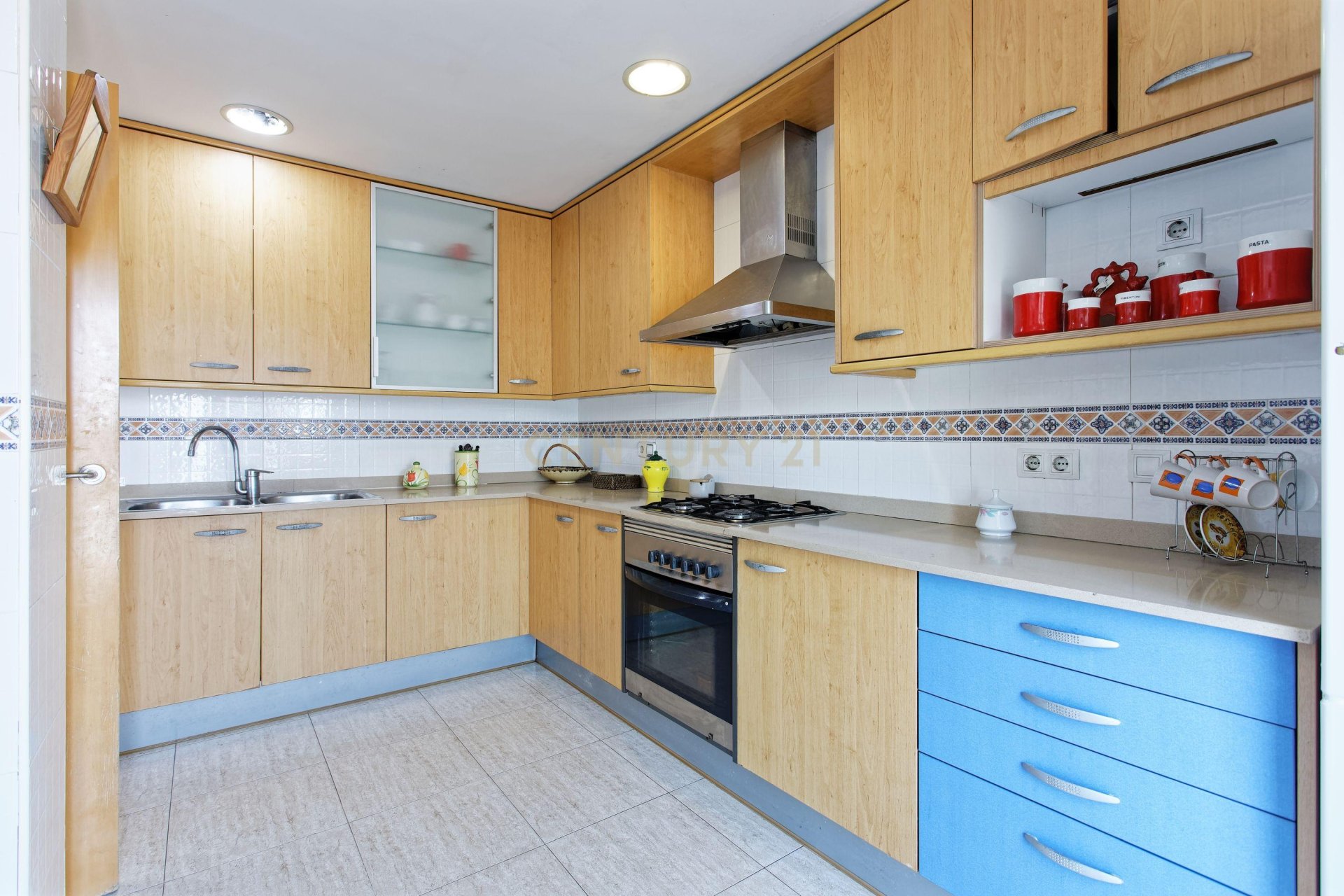 House in Santa Perpetua De Mogoda, Barcelona, Spanien 7 Schlafzimmer, 307 m2 Nr. 167106
