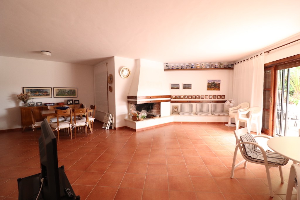 Villa i Campoamor, Alicante, Spanien 7 sovrum, 285 kvm. Nr. 145116