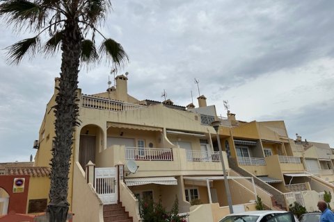 Townhouse in Algorfa, Alicante, Spain 3 bedrooms,  No. 145115