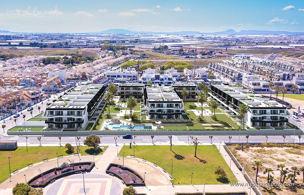 Apartamento en Torre de la Horadada, Alicante, España 2 dormitorios, 67 m2 No. 194046