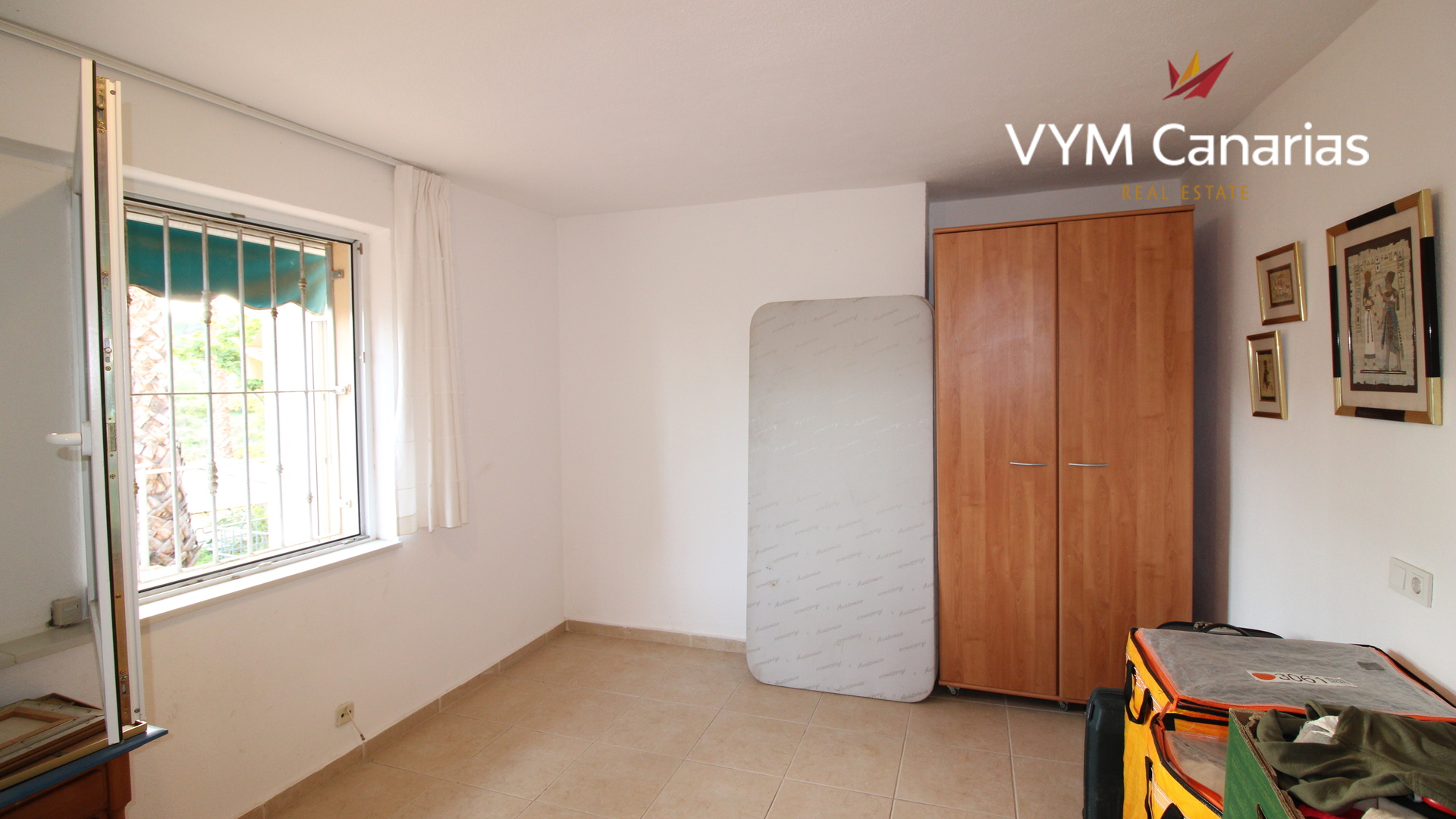 Willa w La Nucia, Alicante, Hiszpania 5 sypialni, 318 mkw. nr 144131