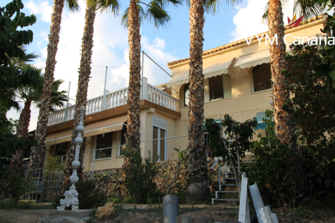 Villa en La Nucia, Alicante, España 5 dormitorios, 318 m2 No. 144131