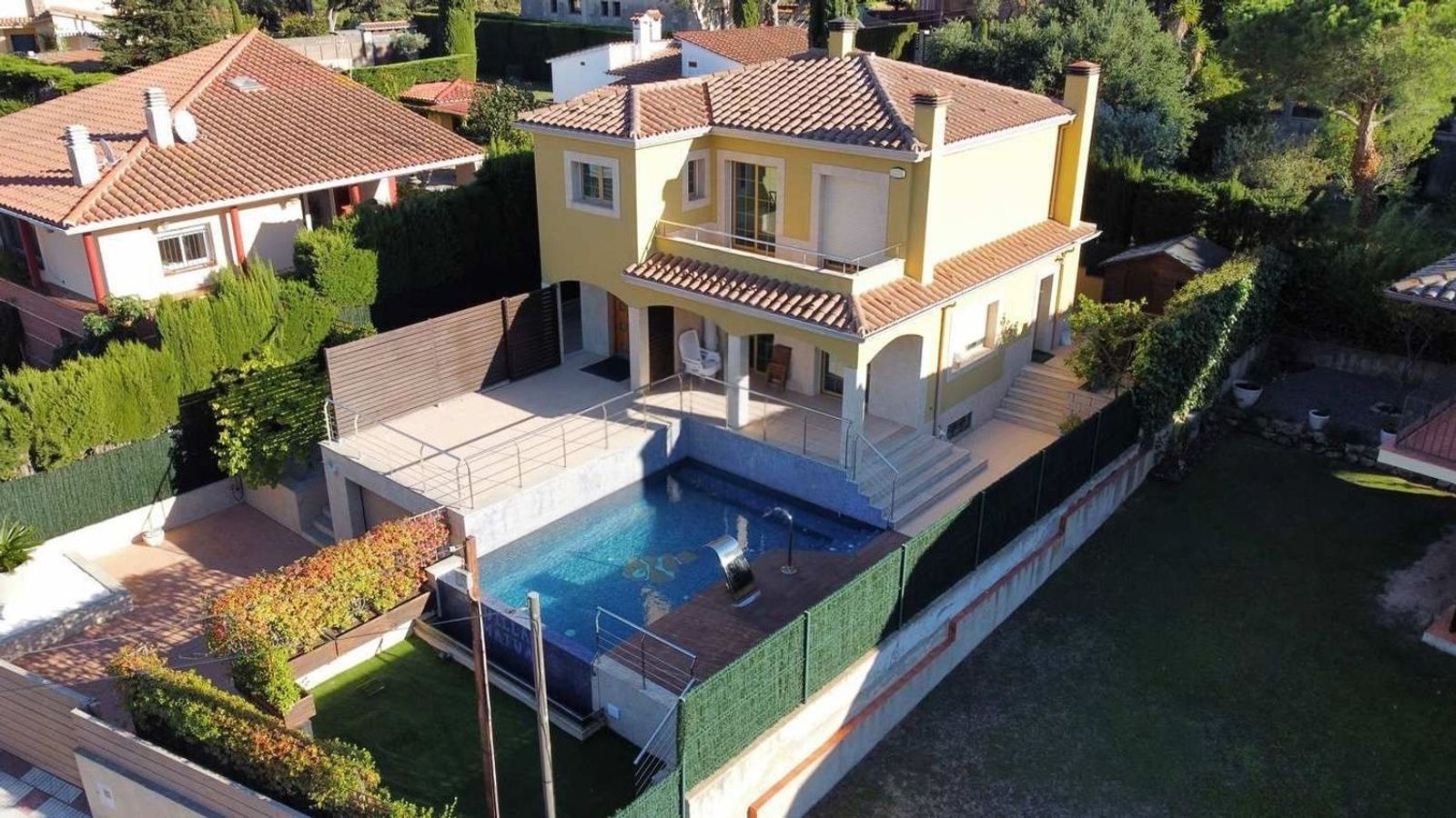 Māja Platja D'aro, Girona, Spānijā 4 istabas, 238 m2 Nr. 168503