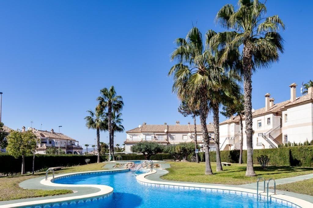 Сasa en Torrevieja, Alicante, España 2 dormitorios, 65 m2 No. 182927