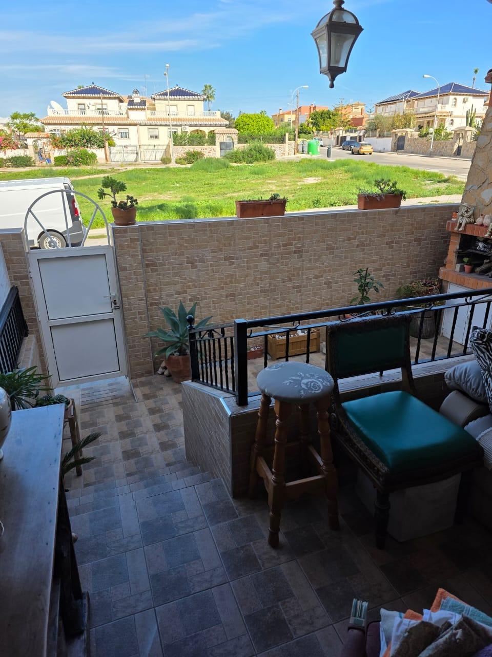 Сasa en Torrevieja, Alicante, España 2 dormitorios, 65 m2 No. 182927