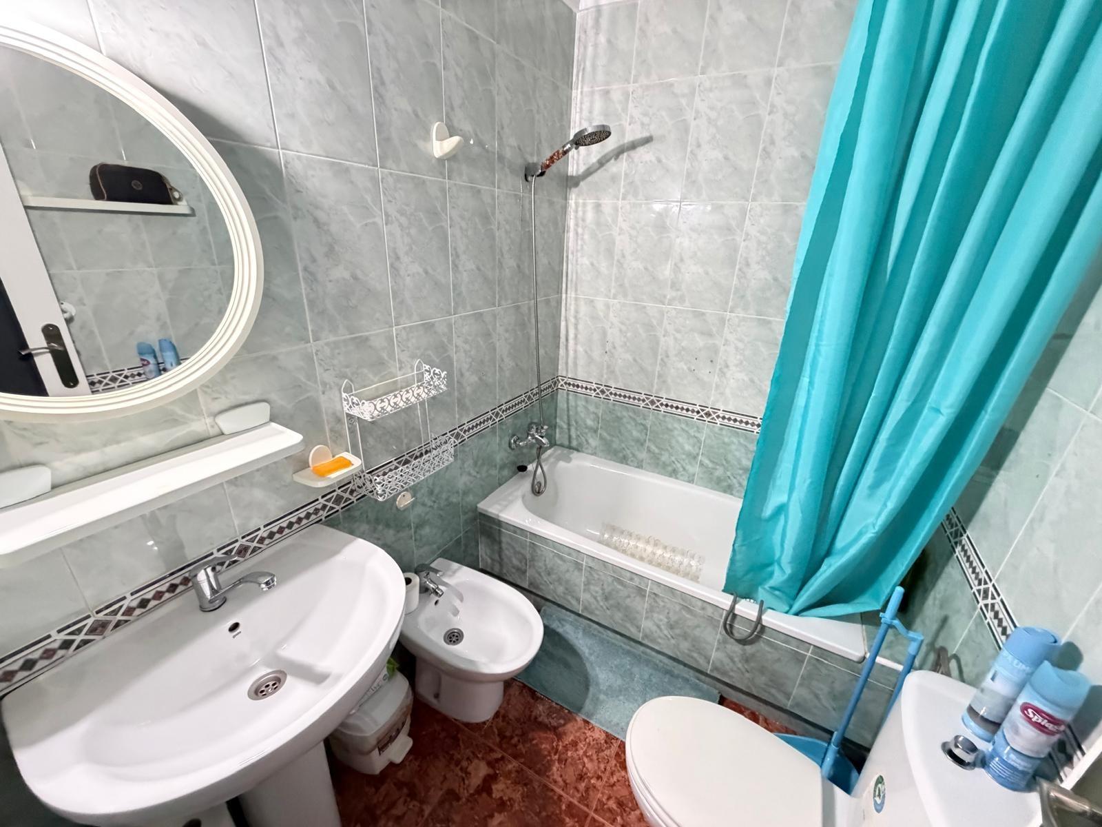 Appartamento a Torrevieja, Alicante, Spagna 1 camera da letto, 48 mq. N° 182929