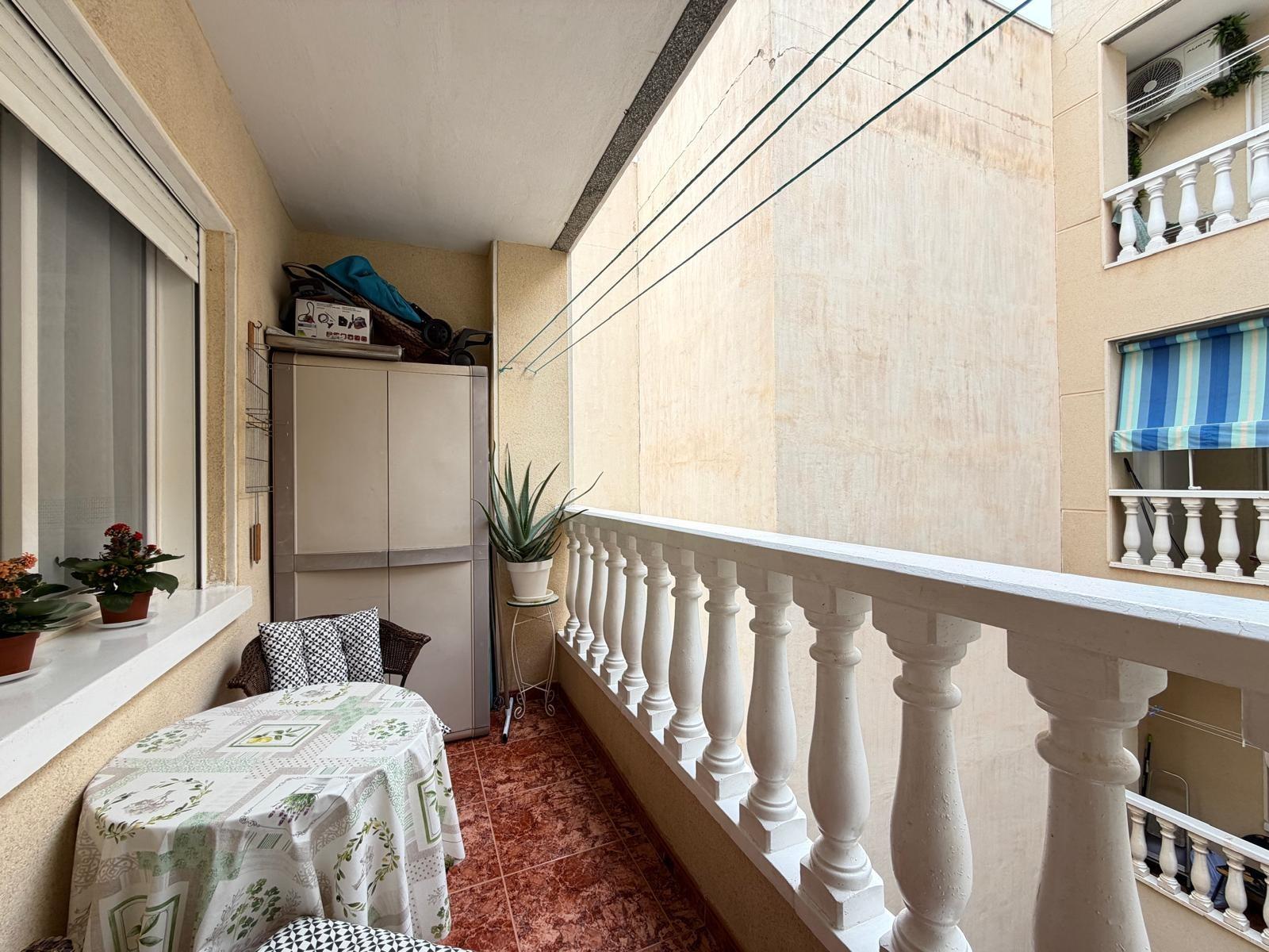 Appartamento a Torrevieja, Alicante, Spagna 1 camera da letto, 48 mq. N° 182929