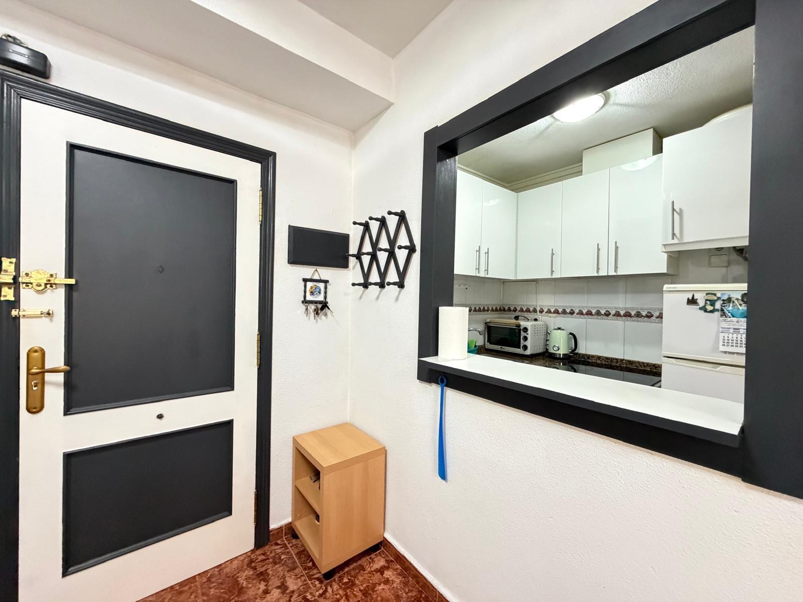 Appartamento a Torrevieja, Alicante, Spagna 1 camera da letto, 48 mq. N° 182929