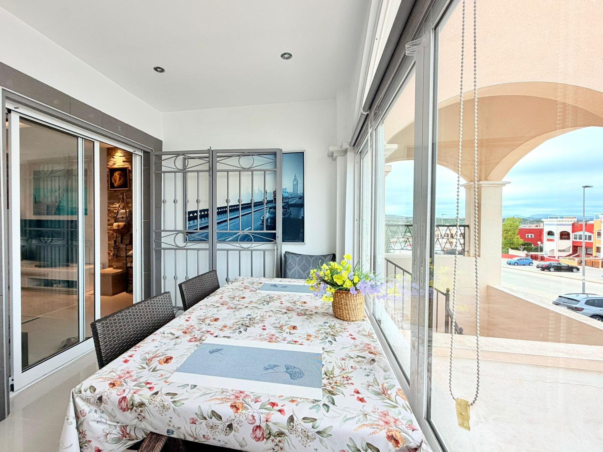 Bungalow in La Florida, Alicante, Spanien 2 Schlafzimmer, 77 m2 Nr. 182926