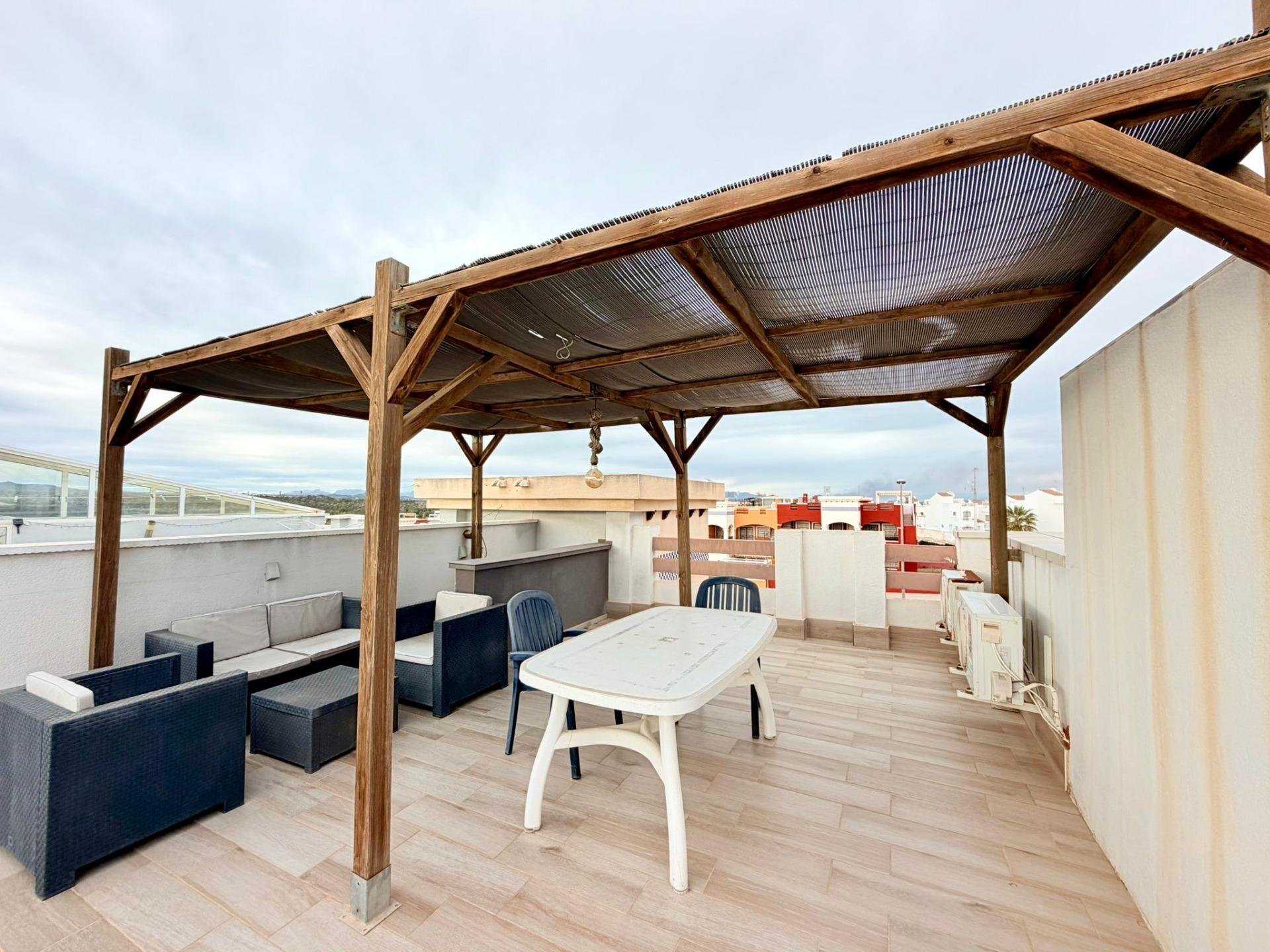 Bungalow in La Florida, Alicante, Spanien 2 Schlafzimmer, 77 m2 Nr. 182926