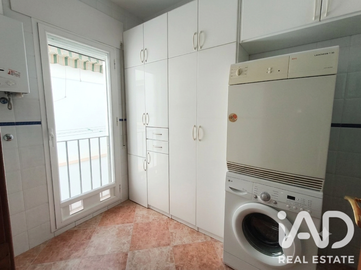 Townhouse in Lucena, Cordoba, Spain 4 bedrooms, 544 sq.m. No. 192138