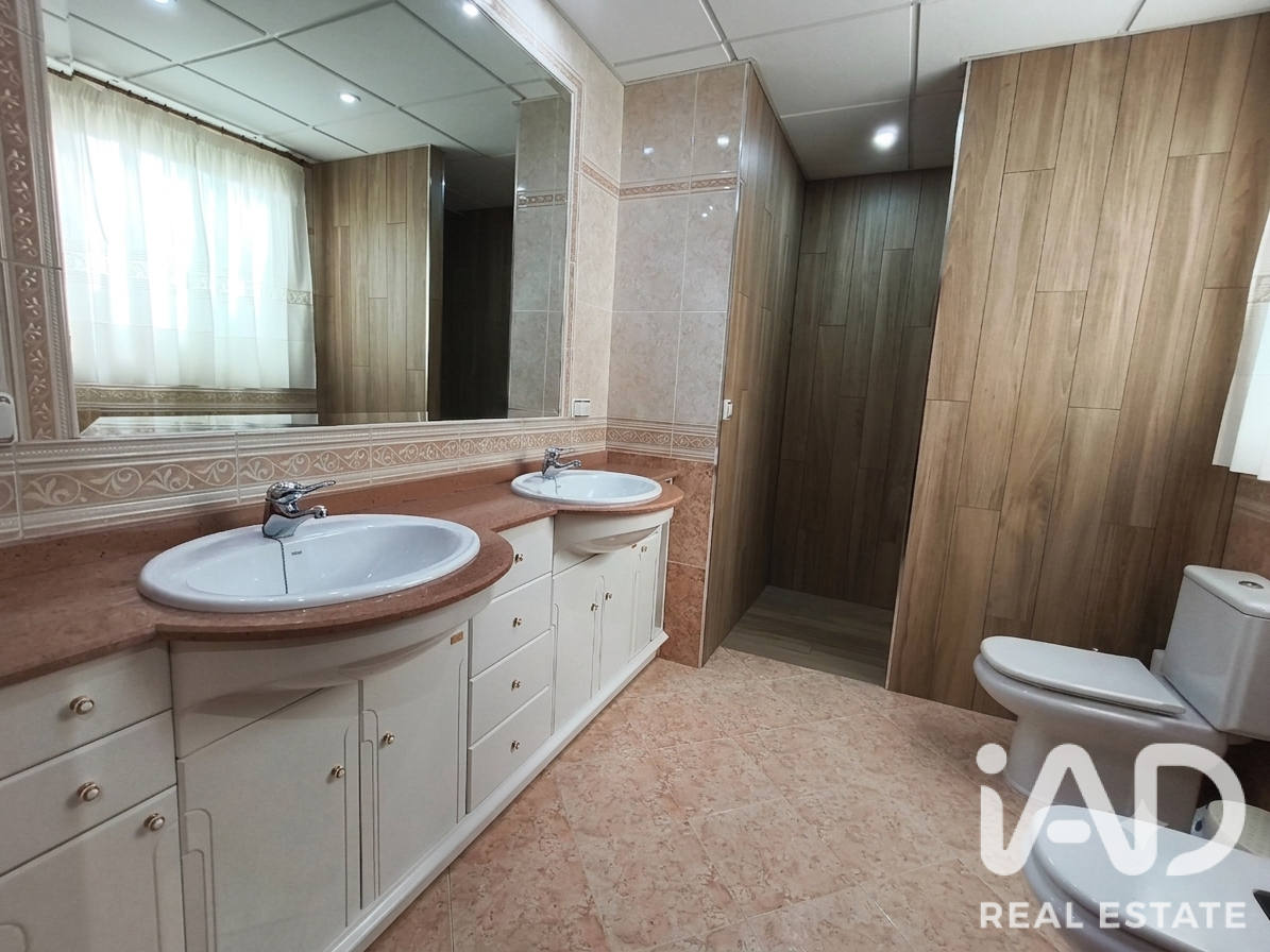 Townhouse in Lucena, Cordoba, Spain 4 bedrooms, 544 sq.m. No. 192138