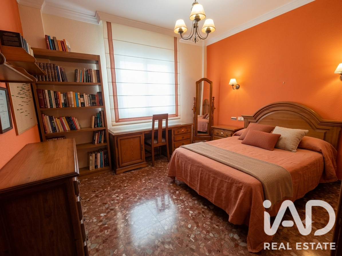 Townhouse in Lucena, Cordoba, Spain 4 bedrooms, 544 sq.m. No. 192138