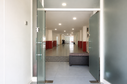Commercial property in Tarifa, Cadiz, Spain 193 sq.m. No. 192133