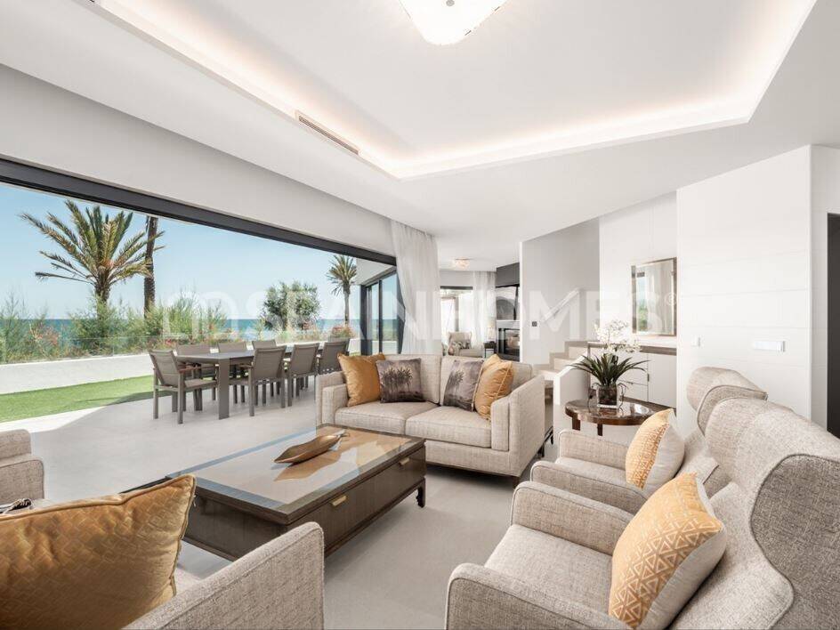 Villa in Estepona, Malaga, Spanien 3 Schlafzimmer, 309 m2 Nr. 155330